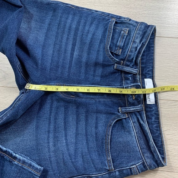 Vervet River Run Stretch Mom Jeans - Picture 13 of 16